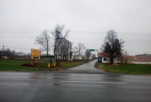 Stratégiai elhelyezkedés az M6-os mentén: Miért ideális logisztikai bázis a Várdomb Ipartelep?